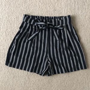 Black and White Striped High Waisted Shorts, size Small
